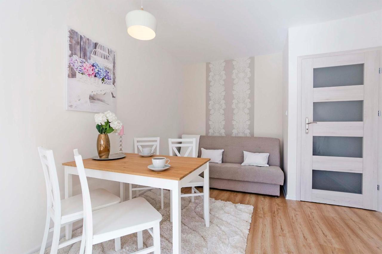 Apartament Kapitanski Do 6 Osob-25 Min Od Plazy Gdansk Dış mekan fotoğraf