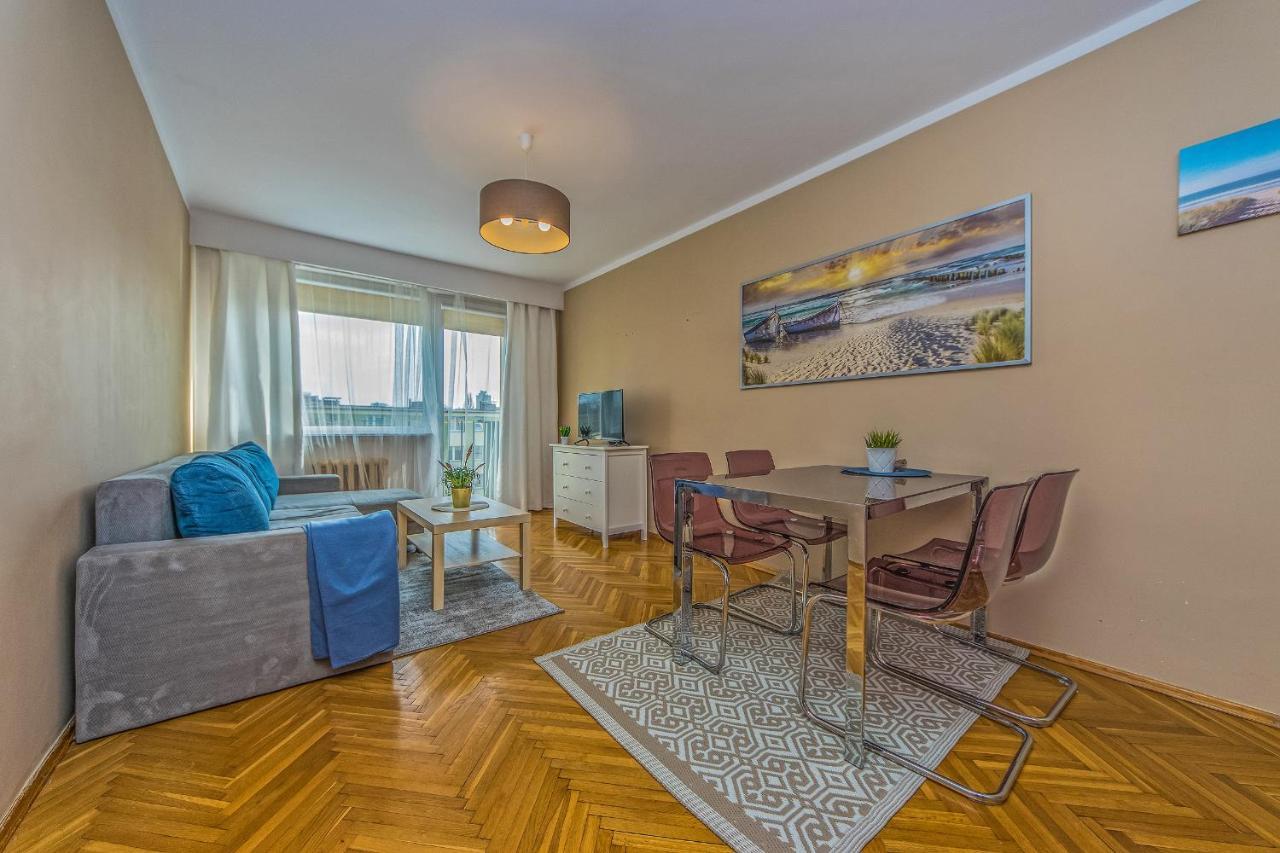 Apartament Kapitanski Do 6 Osob-25 Min Od Plazy Gdansk Dış mekan fotoğraf